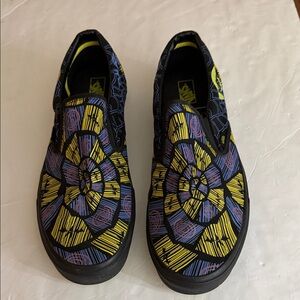 Vans/Disney nightmare before Christmas Black and Yellow Slip-On sneakets